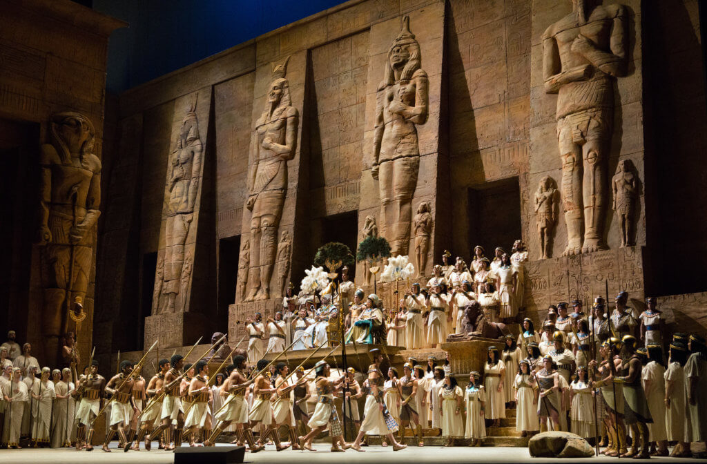 Opera Verdi Aida New York Metropolitan Opera 