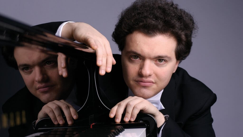 Evgeny Kissin at the piano